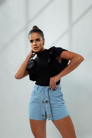 short com cinto ilhos